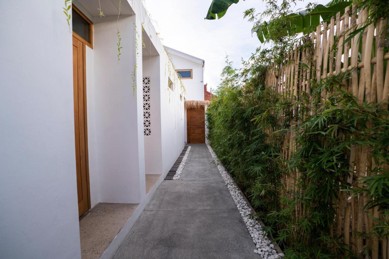 Tiga Studios - Adults Only Kuta  외부 사진